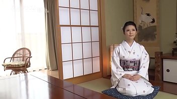 Japon’un En Seksi Kadın Savaşçısı: Seni Buraya Getiren Şehvet Dolu Arzuların Mı?