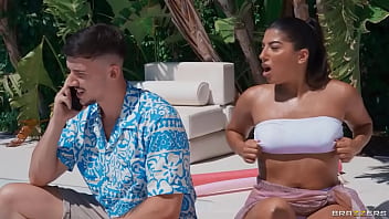 Yüzme Havuzunda Şakacının Sonu: Jasmin Sherni’nin Ölümcül Cazibesi / Brazzers / Resmi Sitede Xvpromo İndirimi İçin Gir