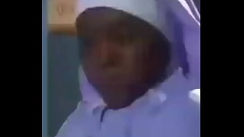 Freira Safada Oferecendo O Cuzinho Pro Pecado