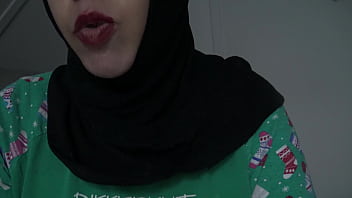 Arap Koca İzlerken Karısı Sikişiyor